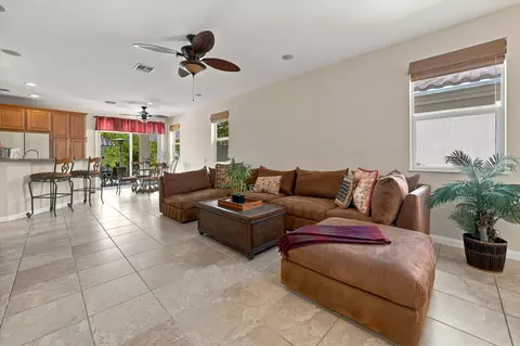 80545 Avenida Camarillo, Indio, CA 92203 photo 9