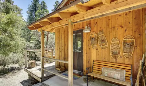 Exterior - 24930 Pine Cove Rd, Idyllwild, CA 92549 photo 2 of 8