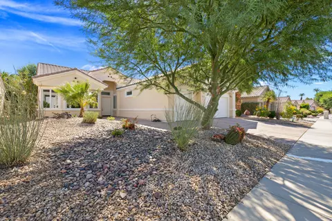 36560 Blue Palm Dr, Palm Desert, CA 92211