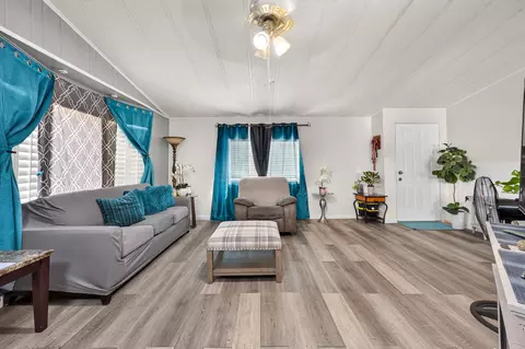Living - 1251 Huntington Ave, Thermal, CA 92274 photo 4 of 4