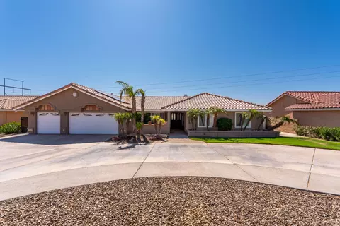 2224 Dekens Ct, Blythe, CA 92225