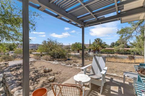 Exterior - 49244 Vista Dr, Morongo Valley, CA 92256 photo 4 of 7