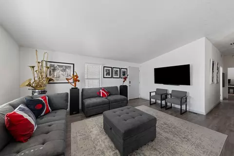 Living - 46618 Madison St, Indio, CA 92201 photo 2 of 4