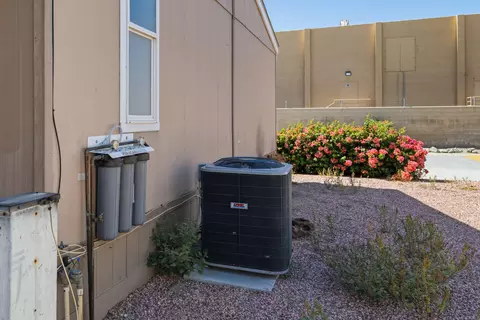 Exterior - 46618 Madison St, Indio, CA 92201 photo 7 of 9