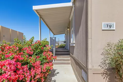 Exterior - 46618 Madison St, Indio, CA 92201 photo 3 of 9