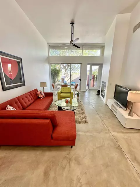3538 Foothill Ave, Palm Springs, CA 92262