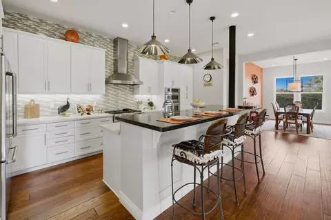 Kitchen - 51250 Charlbury St, Indio, CA 92201 photo 1 of 4