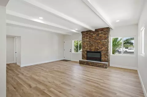 Living - 43581 Oasis St, Indio, CA 92201 photo 1 of 5