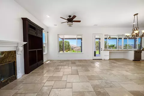 Living - 13435 Canyon Crest Rd, Yucaipa, CA 92399 photo 4 of 7