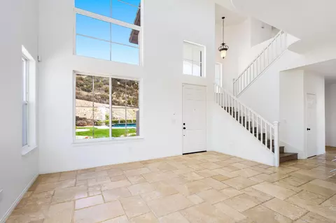 Living - 13435 Canyon Crest Rd, Yucaipa, CA 92399 photo 1 of 7