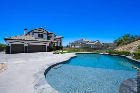 Exterior - 13435 Canyon Crest Rd, Yucaipa, CA 92399 photo 9 of 18