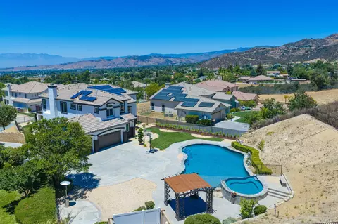 View/Area - 13435 Canyon Crest Rd, Yucaipa, CA 92399 photo 8 of 13
