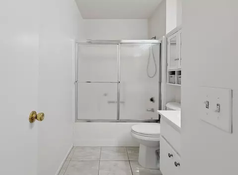 Bath - 47800 Madison St, Indio, CA 92201 photo 1 of 3