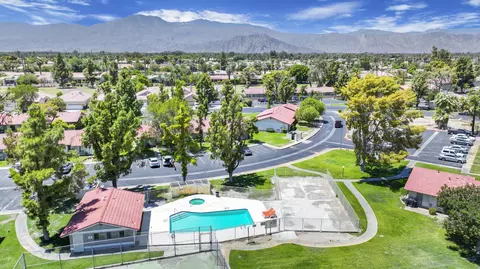 View/Area - 82841 Davis Dr, Indio, CA 92201 photo 1 of 4
