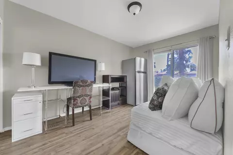 Bedroom - 82841 Davis Dr, Indio, CA 92201 photo 1 of 4