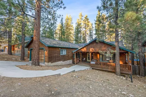Exterior - 41640 Mockingbird Dr, Big Bear Lake, CA 92315 photo 1 of 8