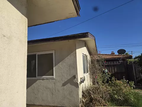 9262 Camulos Ave, Montclair, CA 91763 photo 10