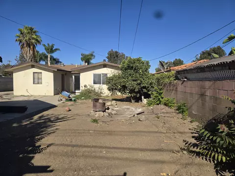 9262 Camulos Ave, Montclair, CA 91763 photo 9