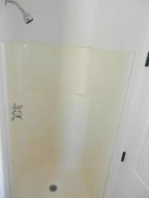 Bath - 98940 Surfside Ave, Mecca, CA 92254 photo 4 of 9