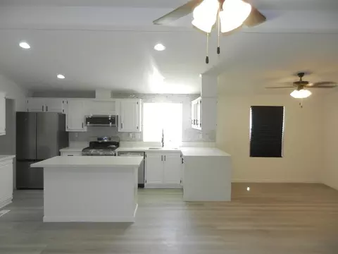 Kitchen - 98940 Surfside Ave, Mecca, CA 92254 photo 3 of 3
