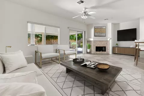 74076 Daisy Ln, Palm Desert, CA 92211