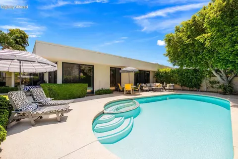 42 Princeton Dr, Rancho Mirage, CA 92270