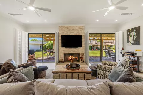 1 Tulane Ct, Rancho Mirage, CA 92270