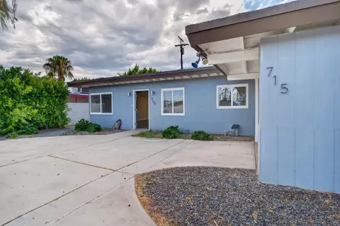 715 N Sunrise Way, Palm Springs, CA 92262