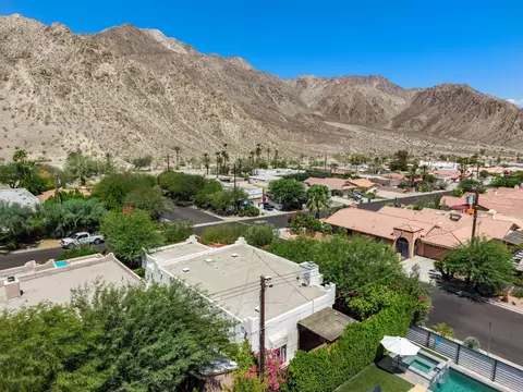 View/Area - 54020 Avenida Cortez, La Quinta, CA 92253 photo 2 of 6