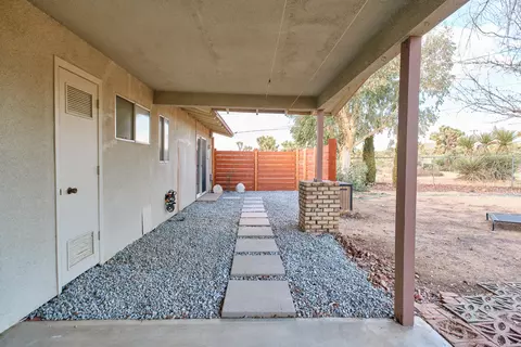 Exterior - 56771 Piute Trl, Yucca Valley, CA 92284 photo 4 of 7
