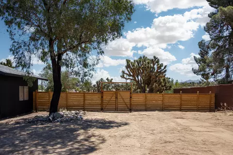 Exterior - 7438 Deer Trl, Yucca Valley, CA 92284 photo 10 of 14