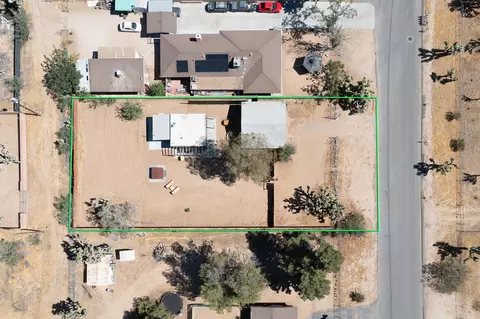 View/Area - 7438 Deer Trl, Yucca Valley, CA 92284 photo 2 of 5