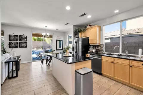 83806 Mojave Dr, Indio, CA 92203 photo 9