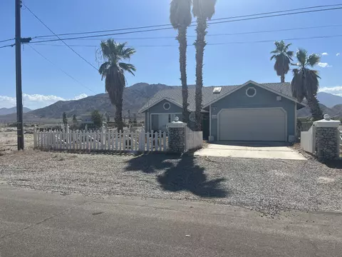 3747 Capri Rd, Thermal, CA 92274
