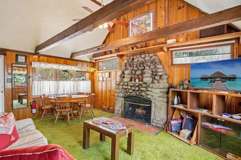 Living - 24765 Schaffer Dr, Idyllwild, CA 92549 photo 3 of 5
