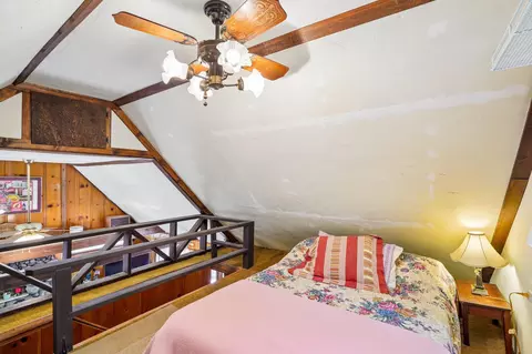 Bedroom - 24765 Schaffer Dr, Idyllwild, CA 92549 photo 2 of 7