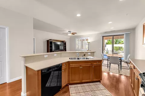 Kitchen - 40090 Corte Refugio, Indio, CA 92203 photo 2 of 4