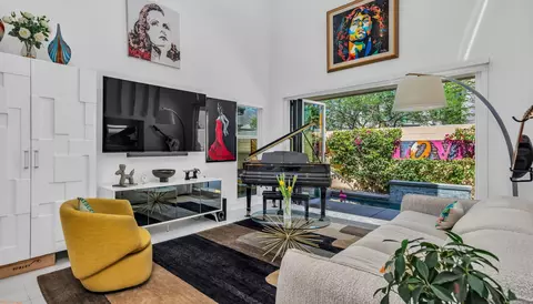 2732 Sunrise Sonata Ln, Palm Springs, CA 92262