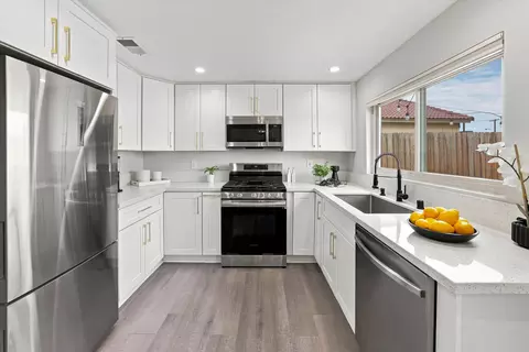 Kitchen - 83546 Denver Ave, Indio, CA 92201 photo 2 of 3