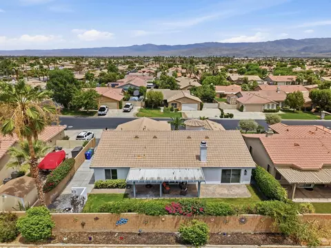View/Area - 81059 Aurora Ave, Indio, CA 92201 photo 5 of 7