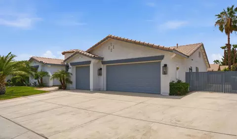 Exterior - 81059 Aurora Ave, Indio, CA 92201 photo 3 of 7