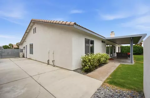 Exterior - 81059 Aurora Ave, Indio, CA 92201 photo 5 of 7