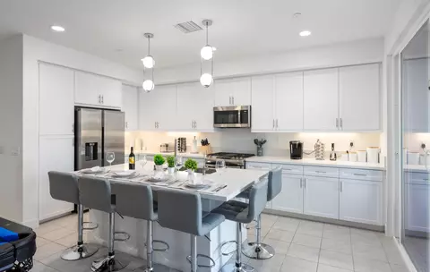 Kitchen - 84644 Litorale Ct, Indio, CA 92203 photo 4 of 5