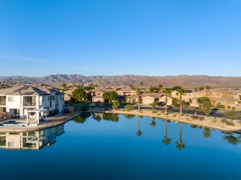 View/Area - 84644 Litorale Ct, Indio, CA 92203 photo 6 of 7