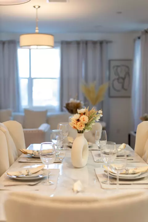 Dining - 84644 Litorale Ct, Indio, CA 92203 photo 4 of 5