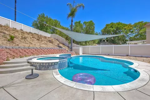 Exterior - 31546 Golden Lion Dr, Temecula, CA 92591 photo 6 of 6