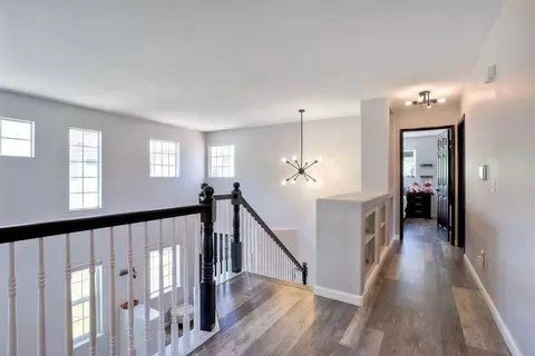 Entry Way - 31546 Golden Lion Dr, Temecula, CA 92591 photo 3 of 5