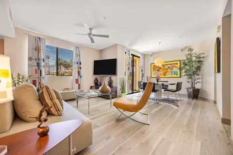 820 E Palm Canyon Dr, Palm Springs, CA 92264