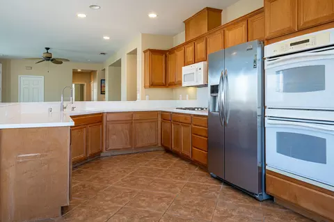 Kitchen - 82013 Cochran Dr, Indio, CA 92201 photo 2 of 4