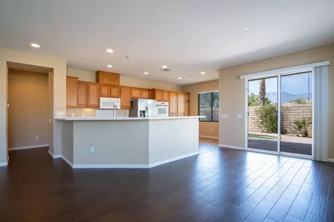 Living - 82013 Cochran Dr, Indio, CA 92201 photo 4 of 4